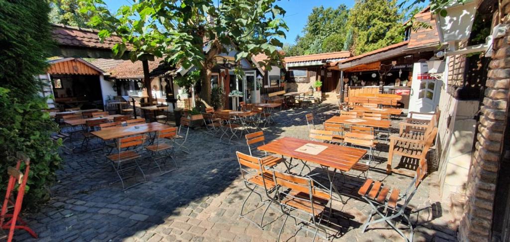Gastronomie im Innenhof 