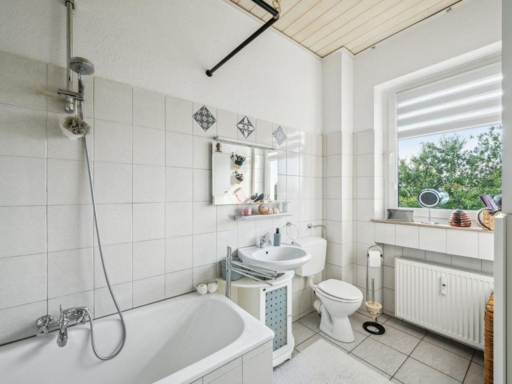 Badezimmer 1