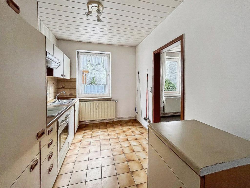 Küche und Bad Wohnung 2_1