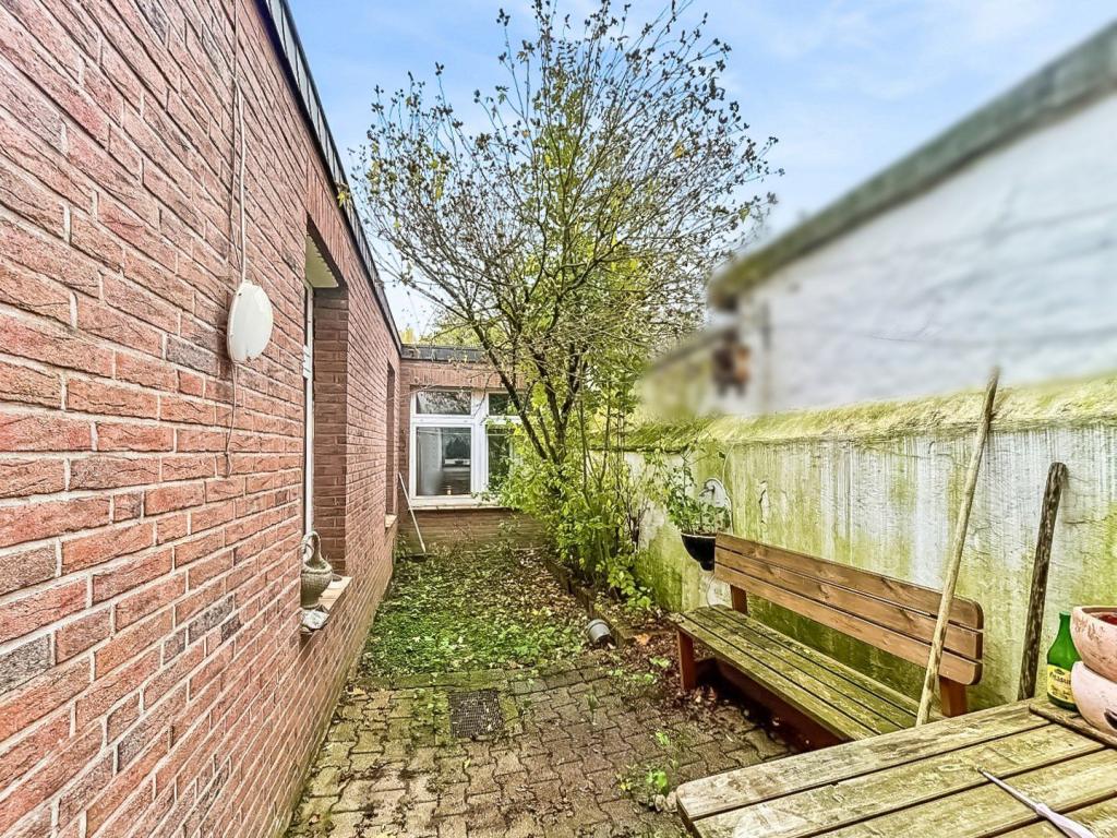 Innenhof und Anbau_2