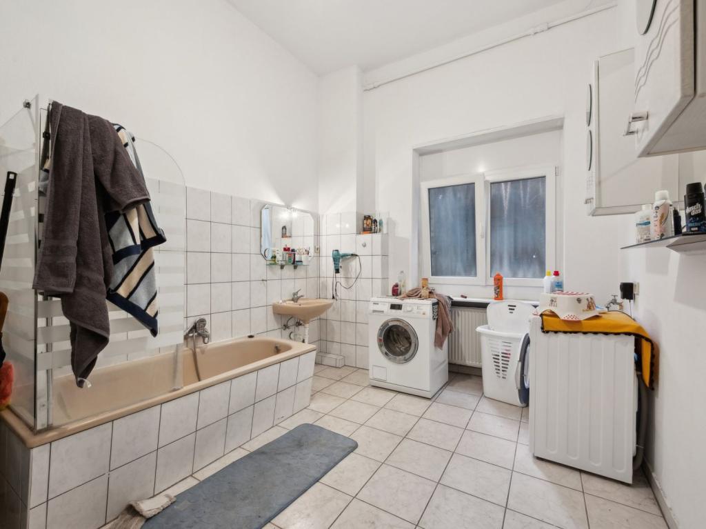 1.OG rechts Bad