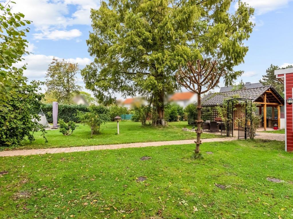 Grundstückansicht 2