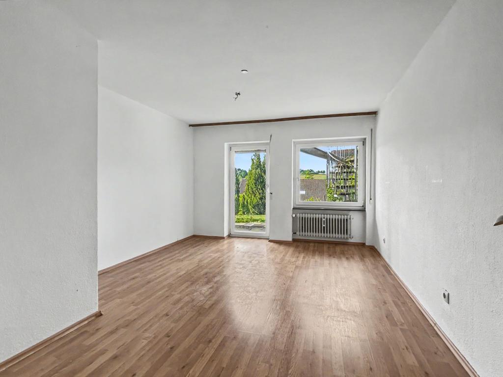 Charmante Erdgeschosswohnung im Zweifamilienhaus mit viel Platz in Eppingen - Photo 2