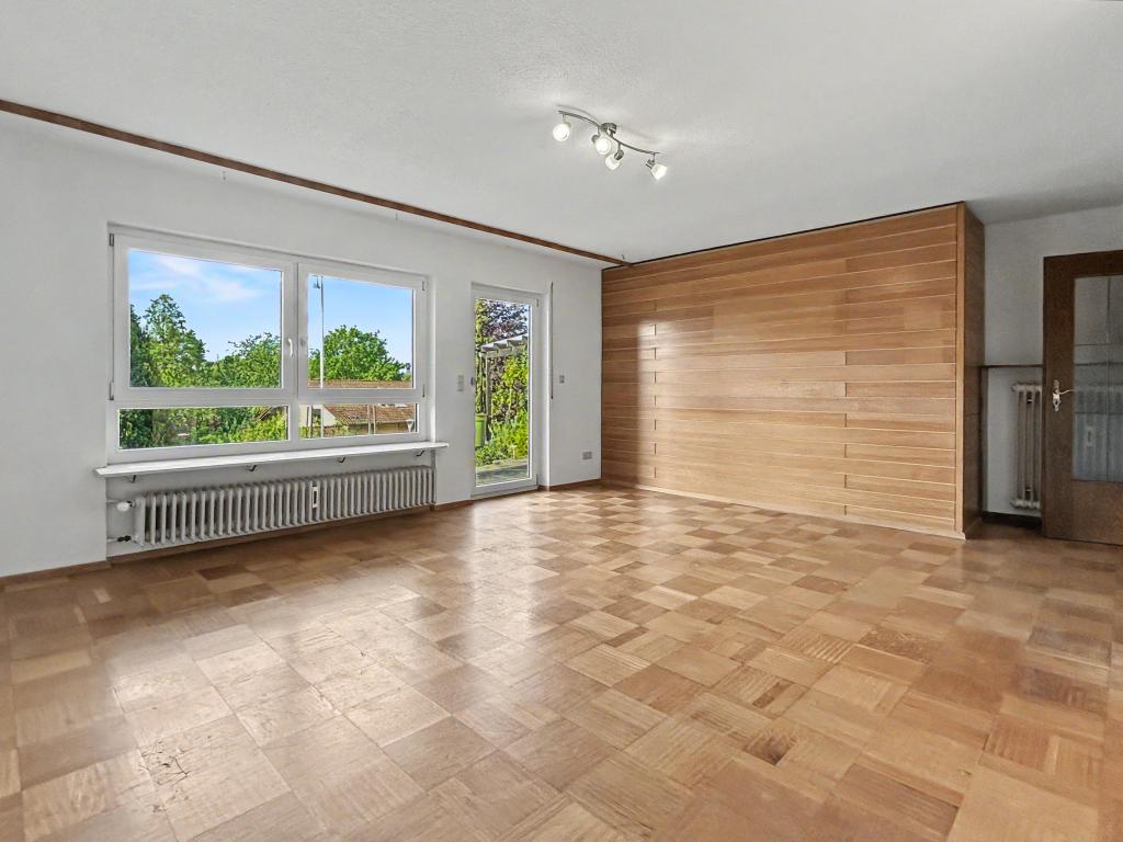 Charmante Erdgeschosswohnung im Zweifamilienhaus mit viel Platz in Eppingen - Photo 1