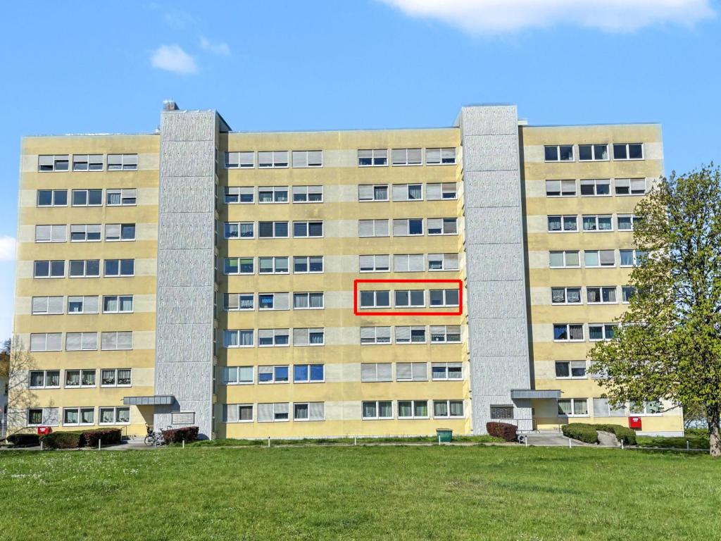 Schicke, sanierte 3-Zimmer-Wohnung mit großem West-Balkon und Aufzug in Bayreuth - Photo 3