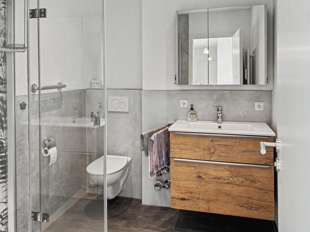 Schicke, sanierte 3-Zimmer-Wohnung mit großem West-Balkon und Aufzug in Bayreuth - Photo 2