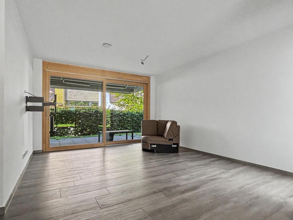 Moderne 5,5-Zimmer-Gartenwohnung in der Pliensauvorstadt - Photo 2