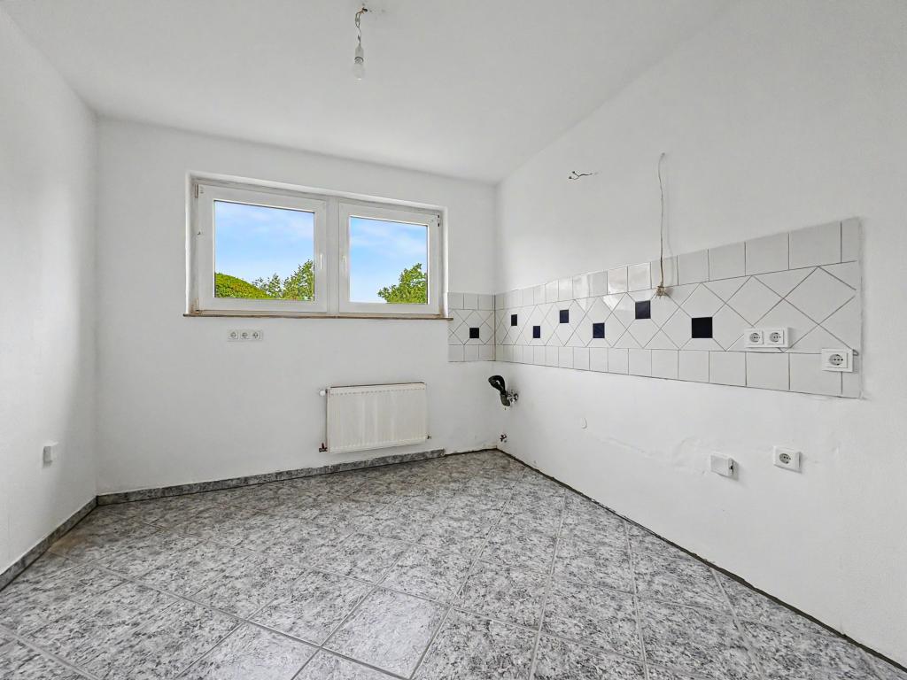 Renovierte 3-Zimmer-Wohnung mit Balkon, Garage und weiterem Stellplatz in Hanau-Steinheim - Photo 3