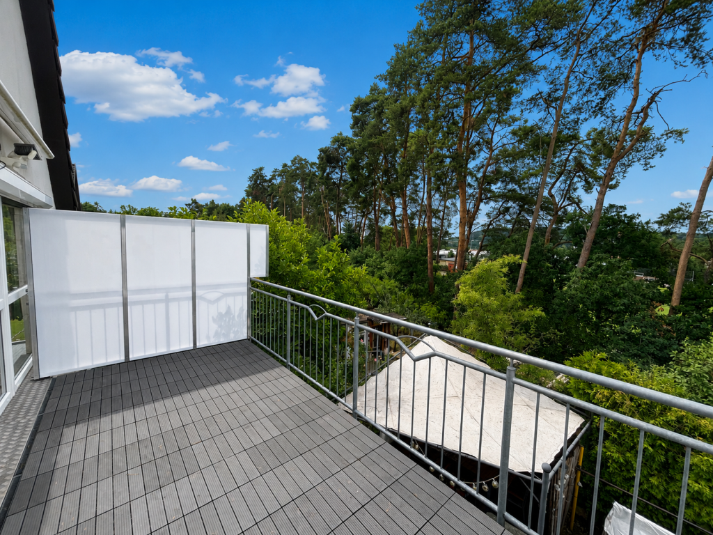 Modernisierte 3-Zimmer-Wohnung mit großem Balkon in Lauf an der Pegnitz - Foto 4