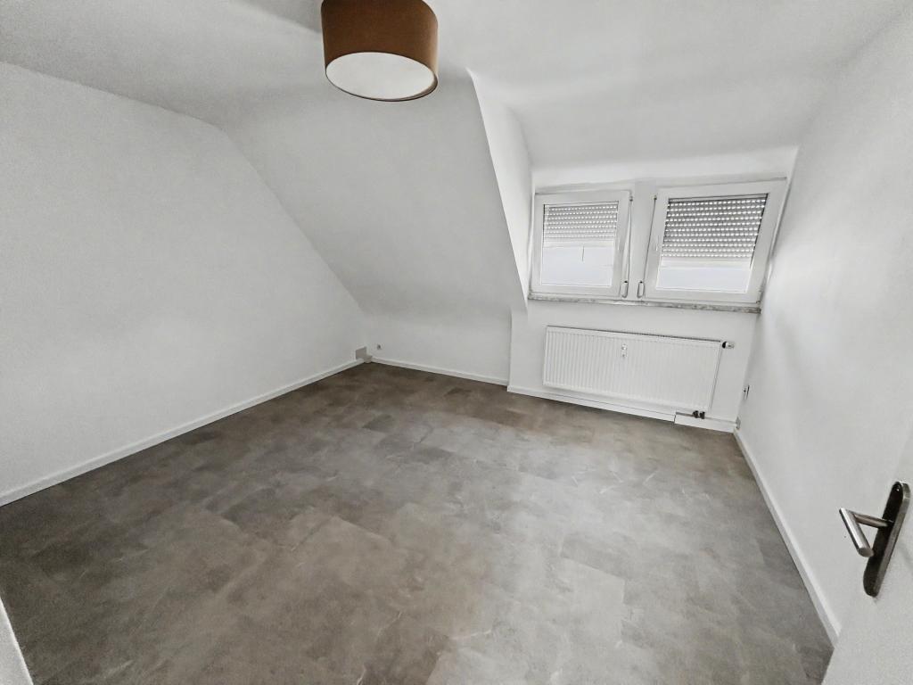 Modernisierte 3-Zimmer-Wohnung mit großem Balkon in Lauf an der Pegnitz - Foto 1