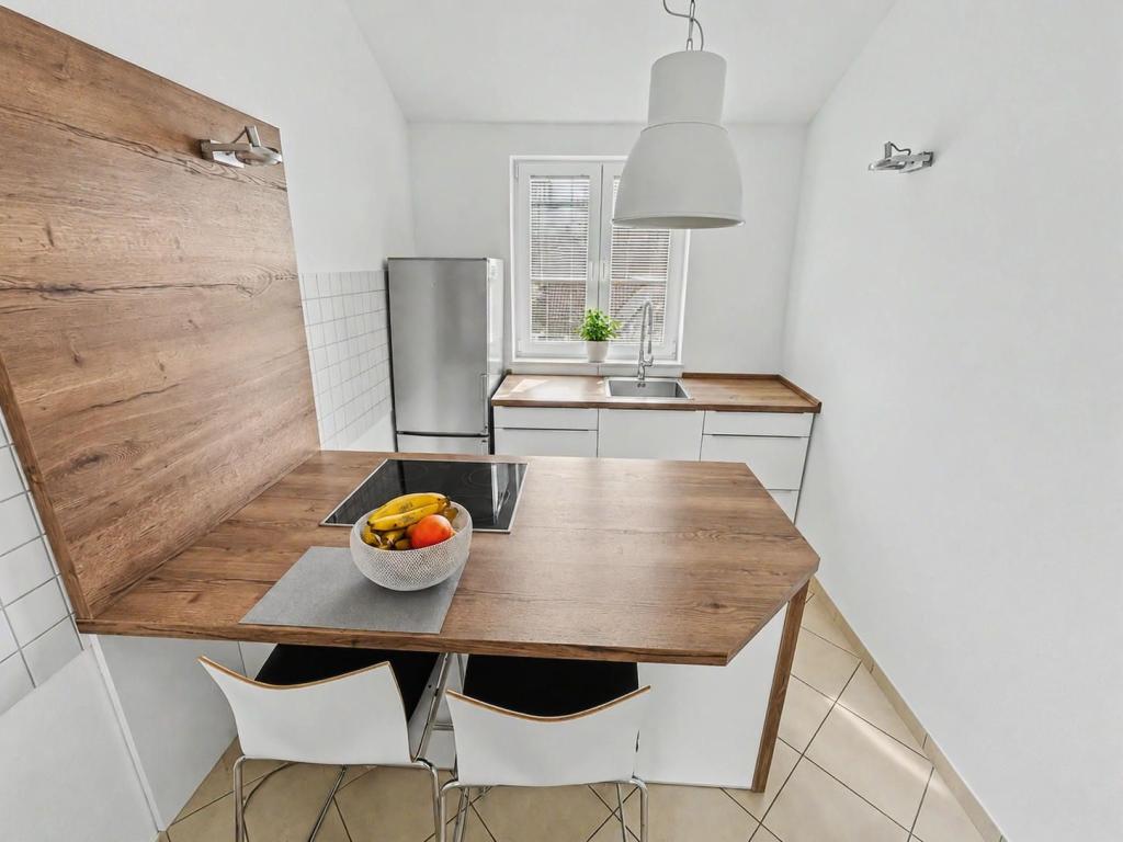 Stilvolles 2,5-Zimmer-Penthouse mit Dachterrasse im Herzen von Haan – denkmalgeschütztes Ensemble - Photo 2