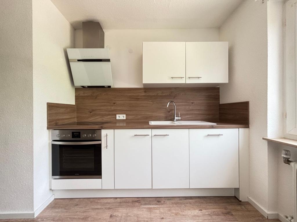 Worms-Pfeddersheim: Schicke 2-Zimmer-Wohnung mit Loggia und Einbauküche - Photo 4