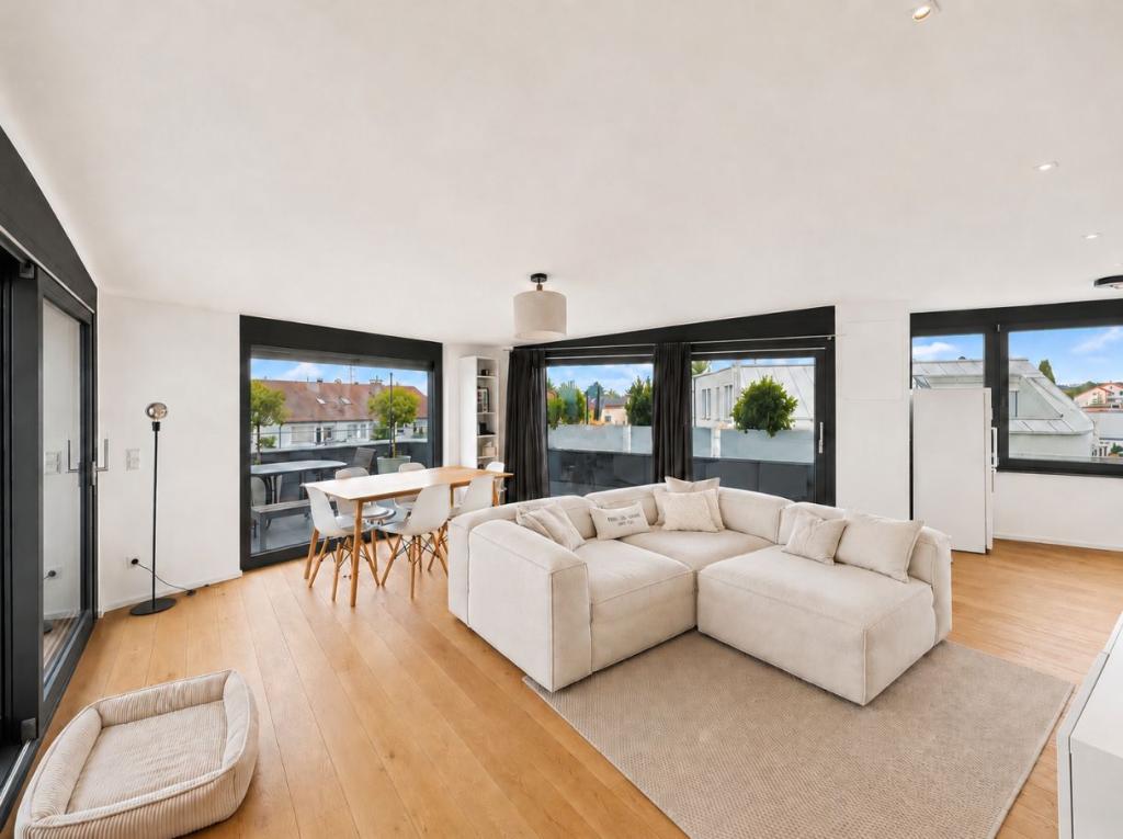 Wohnen auf höchstem Niveau – Exklusives 3,5-Zimmer-Penthouse in Stuttgart-Vaihingen - Foto 2