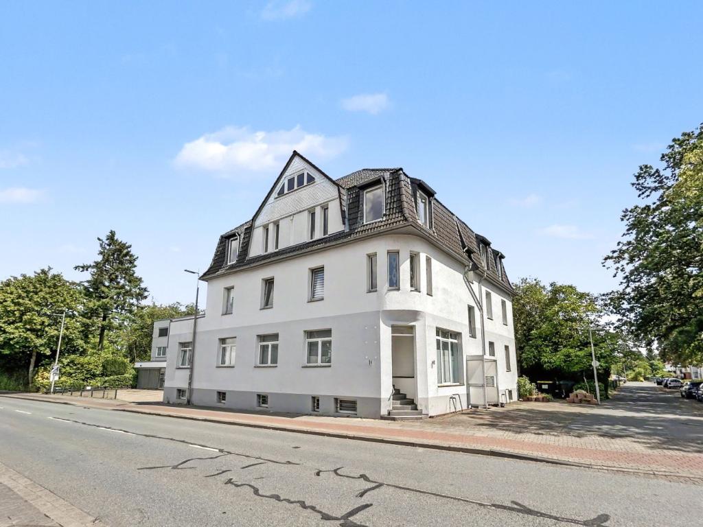 Zentral wohnen und direkt einziehen – 3-Zimmer-Wohnung in Bielefeld Mitte - Photo 4
