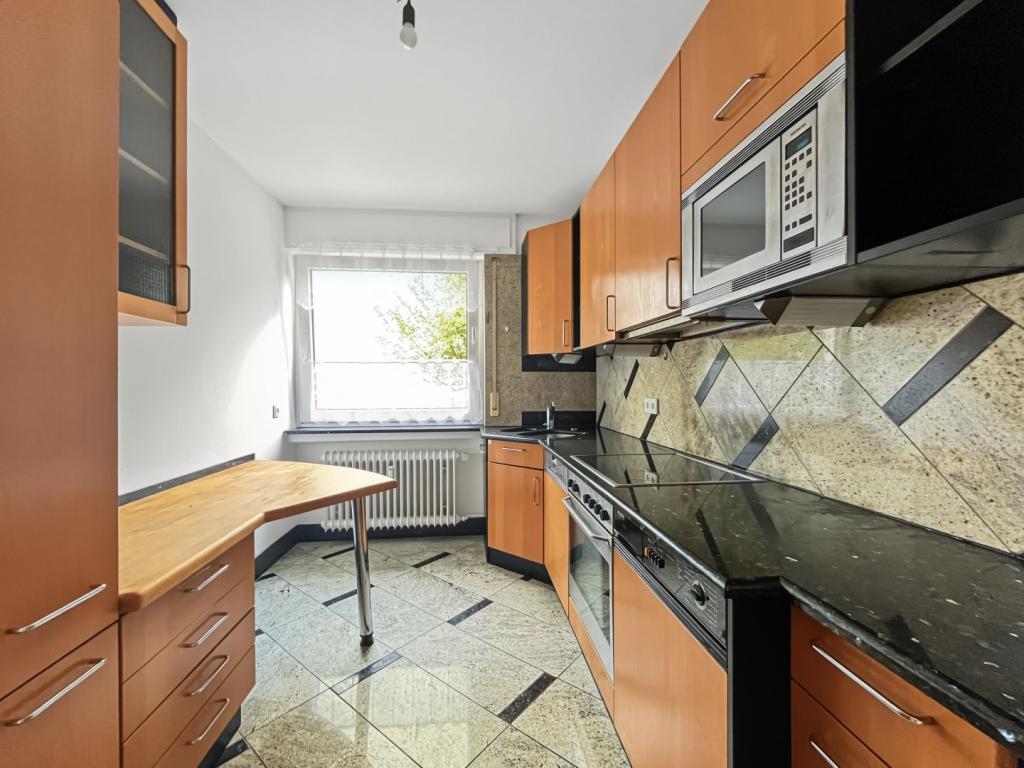 Modernisierte 3-Zimmer-Wohnung mit großer Loggia in ruhiger Wohnlage von Oberursel - Photo 3