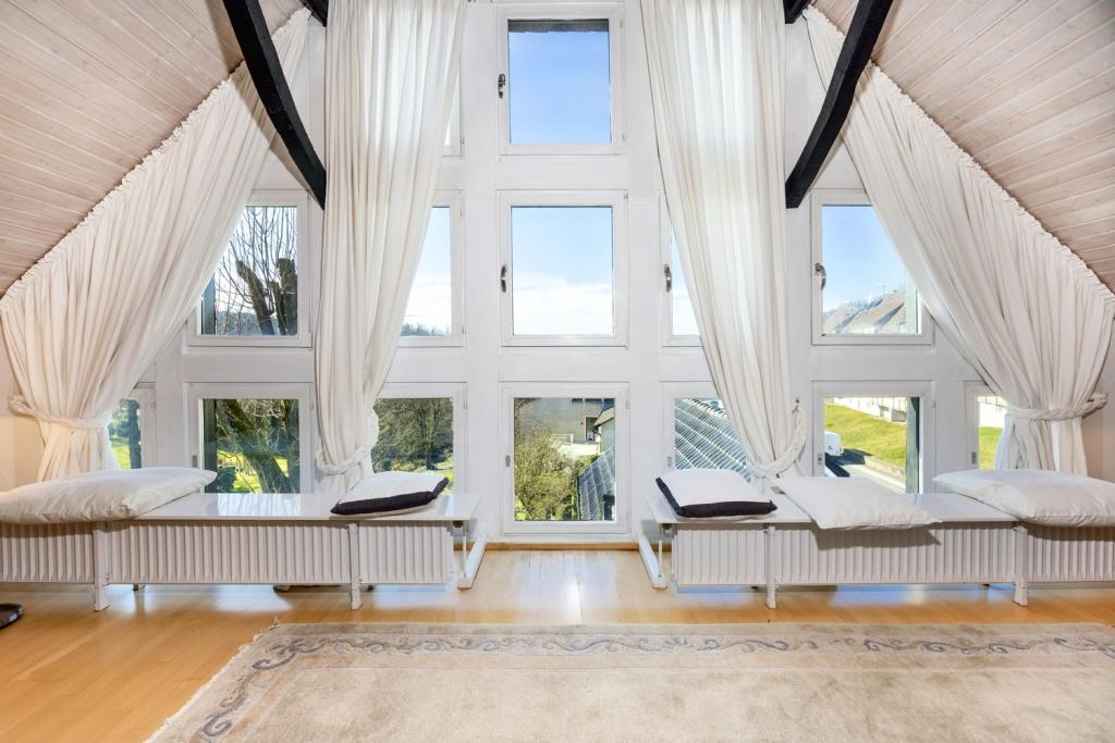 DG mit Ausblick