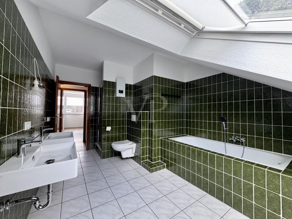 Familienfreundliches Reihenhaus in idyllischer Waldrandlage mit Garten und Garage - Foto 2