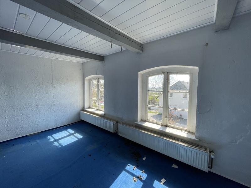 Zimmer vorne DG 