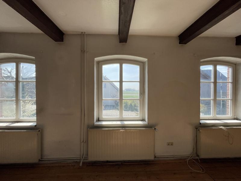 Zimmeraussicht (mit Elbblick) vorne im OG