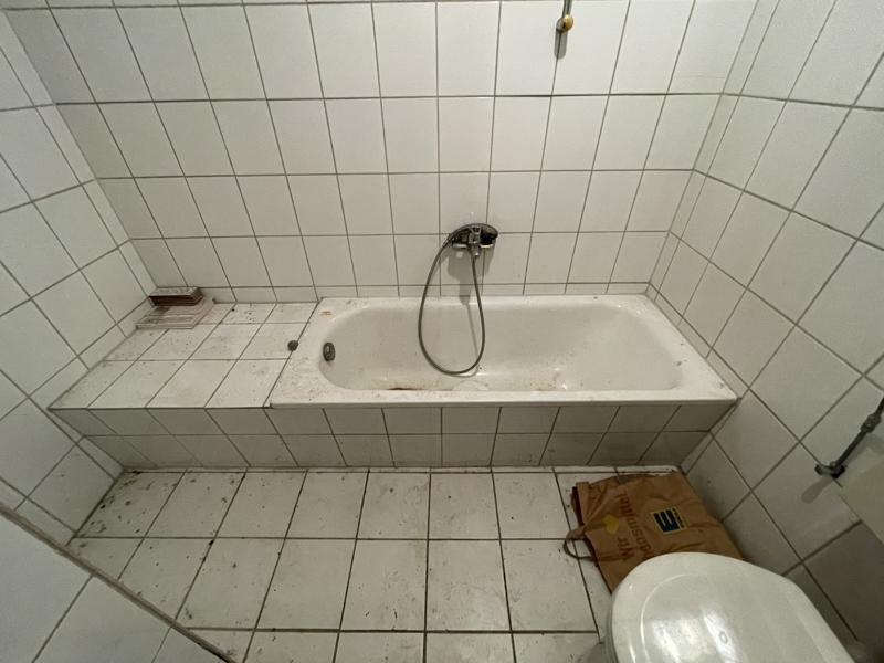 Bad mittig im EG