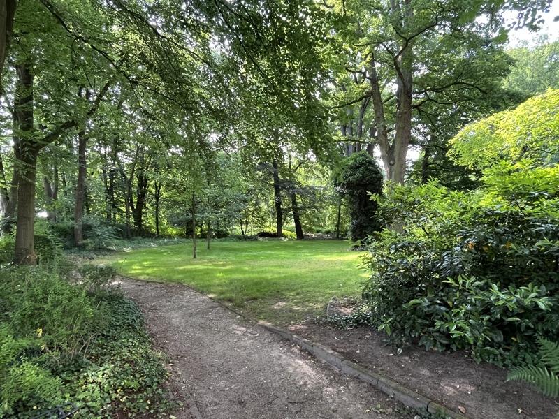 Parkähnlicher Garten
