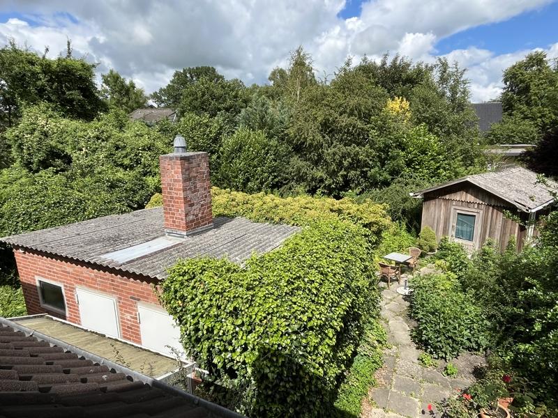 Blick aus dem Badezimmerfenster