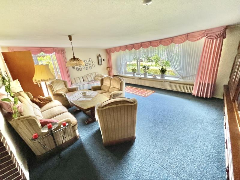 Hauptwohnung Wohnzimmer vom Büro