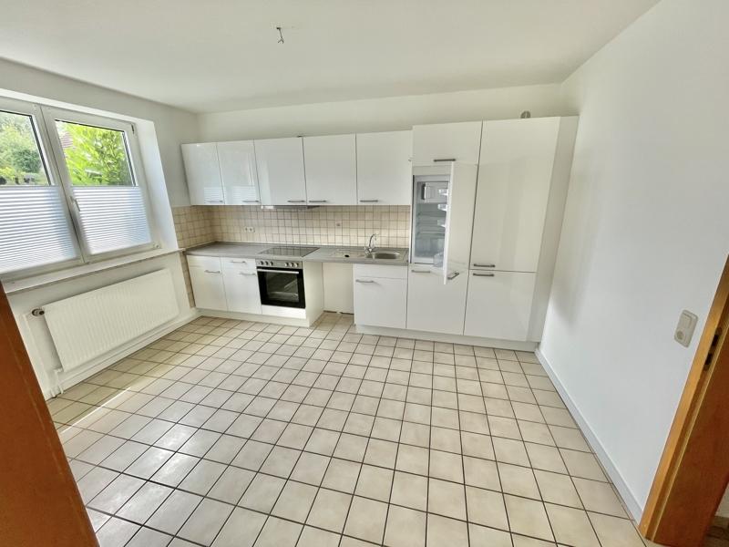 EG Wohnung Seite Küche groß