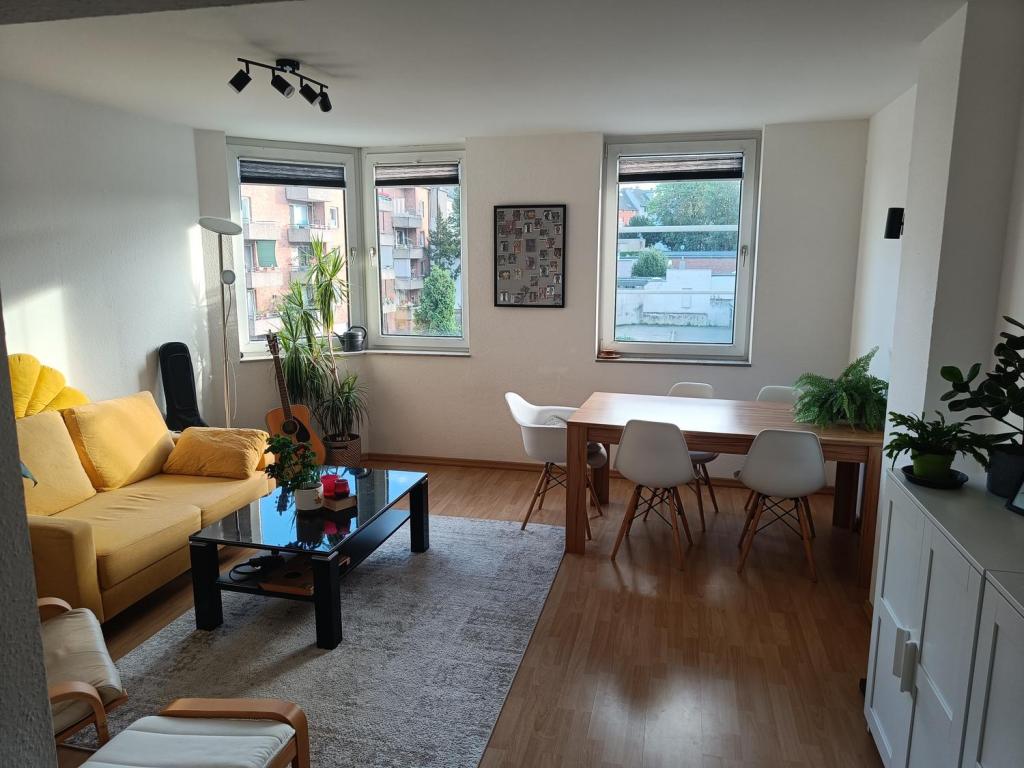 Schöne 2 Zi.-Wohnung sucht netten Mieter für eine gemeinsame Zukunft im Zentrum von Aachen - Photo 1