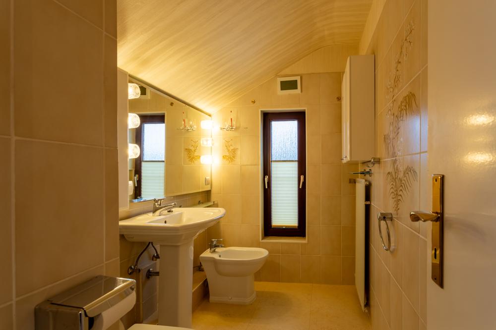 WC im Dachgeschoss