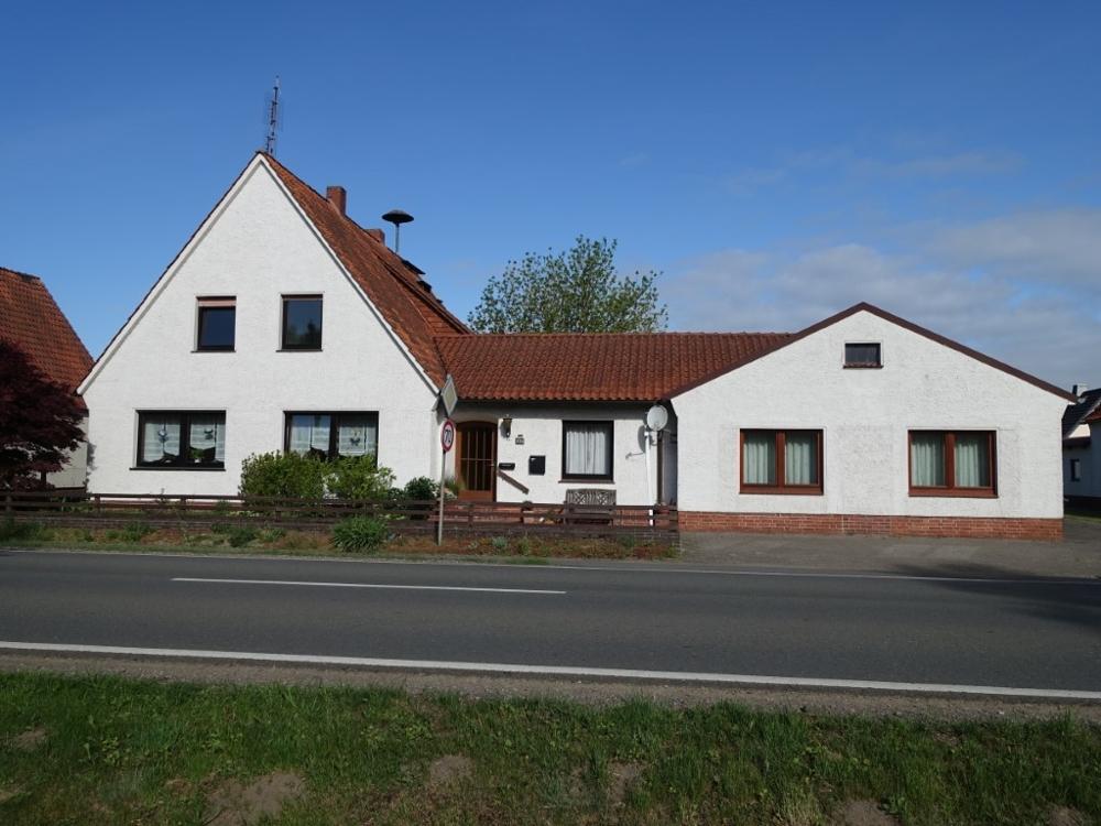 Straßenansicht