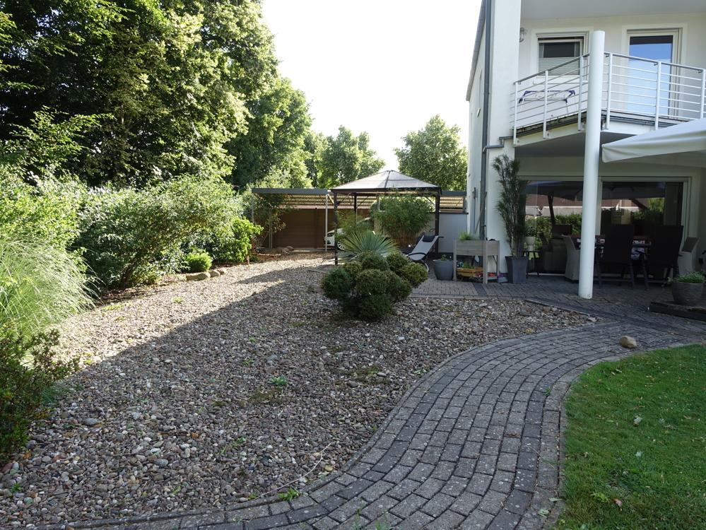 Immobilie in Diepholz - Gehobene Stadtvilla mit vielfältigen Nutzungsmöglichkeiten - Bild 4