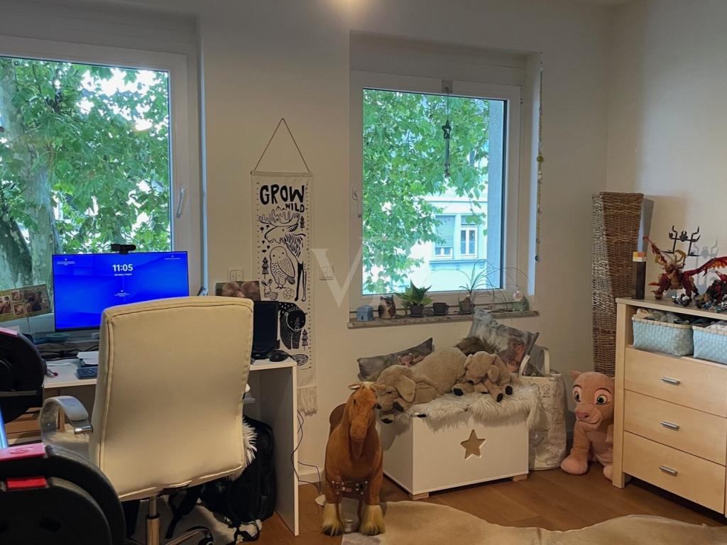 Kinder-Arbeits-Gästezimmer