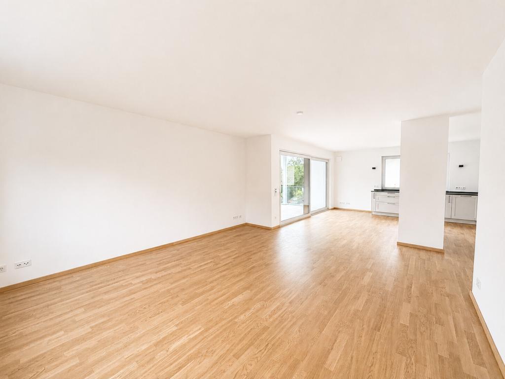 VON POLL - OBERURSEL: Erstbezug - Moderne Vier-Zimmer-Wohnung mit Terrasse in Bestlage - Foto 1
