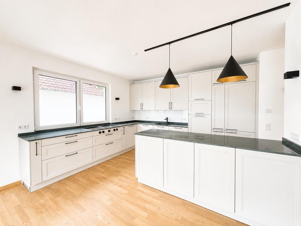 VON POLL - OBERURSEL: Erstbezug - Moderne Vier-Zimmer-Wohnung mit Terrasse in Bestlage - Foto 5