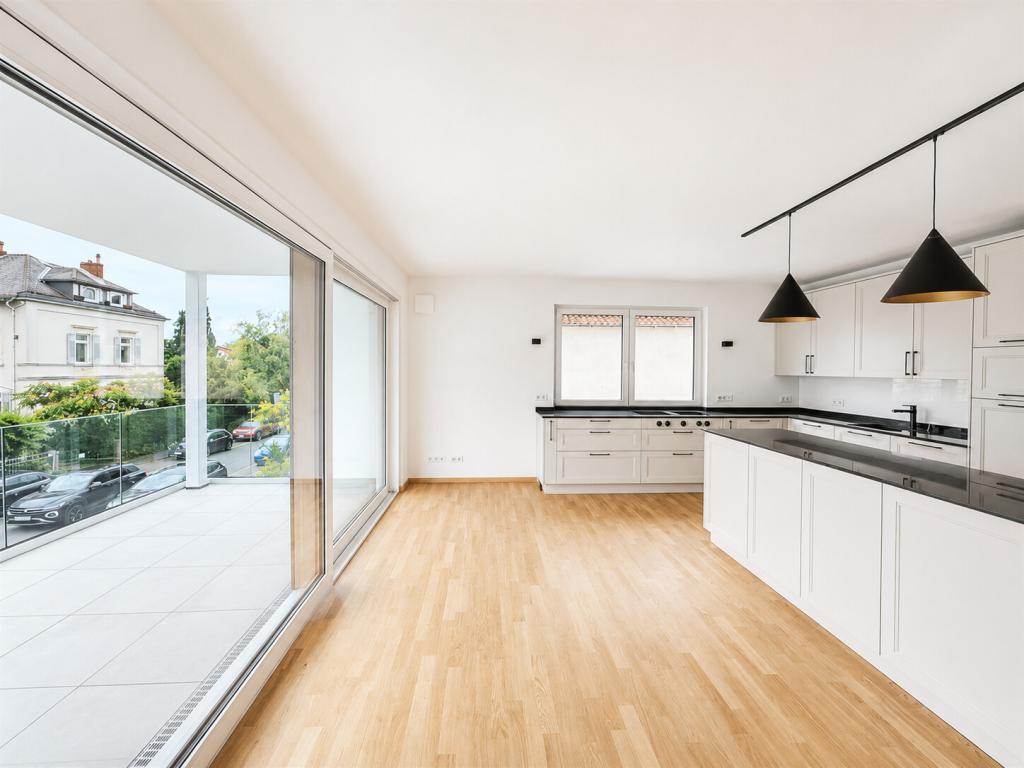 VON POLL - OBERURSEL: Erstbezug - Moderne Vier-Zimmer-Wohnung mit Terrasse in Bestlage - Foto 4