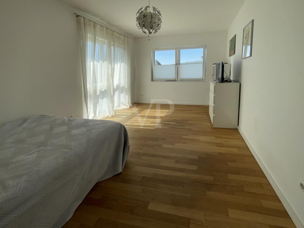 VON POLL - BAD HOMBURG: Moderne Doppelhaushälfte am Hardtwaldrand - Niedrigenergiehaus - Foto 5