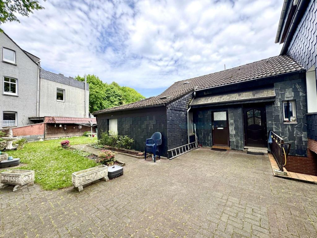 Anbau mit Garten