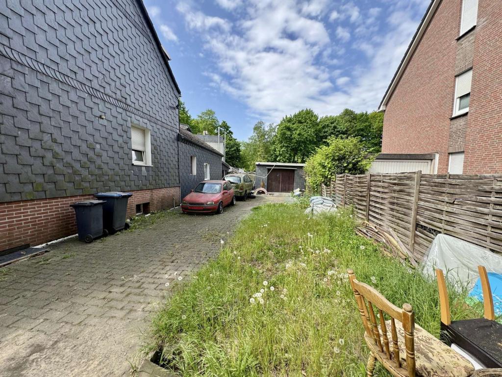 Stellpätze mit Garage