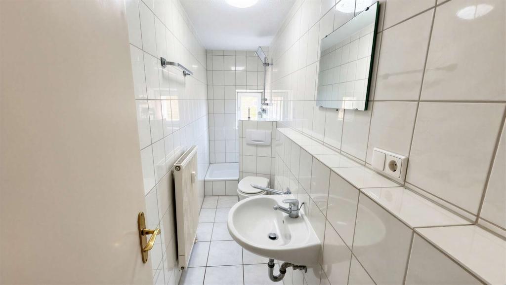 3-Zimmer Altbau mit Balkon & 2 Badezimmern - Photo 4