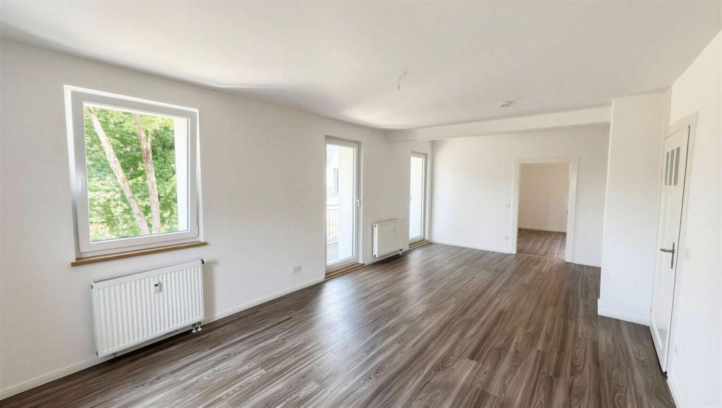 3-Zimmer Altbau mit Balkon & 2 Badezimmern - Photo 1