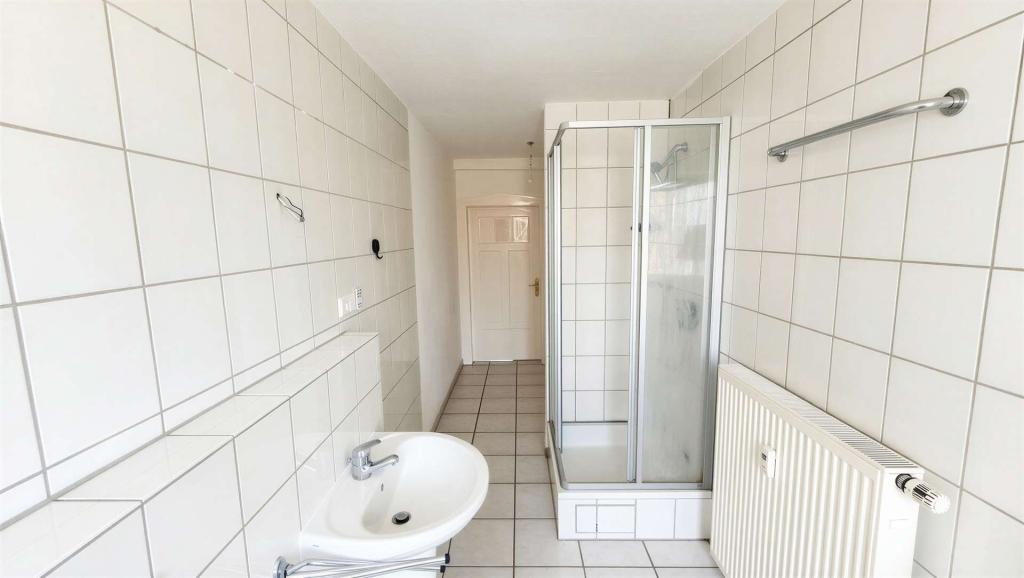 3-Zimmer Altbau mit Balkon & 2 Badezimmern - Photo 3