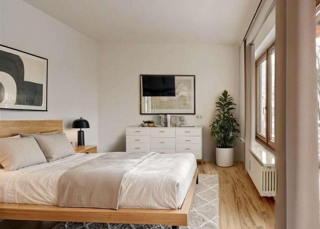 Gemütliche 4-Zimmer-Wohnung in zentraler Lage von Pullach - Photo 2
