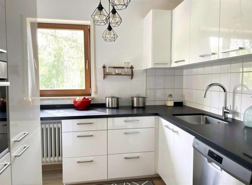 Gemütliche 4-Zimmer-Wohnung in zentraler Lage von Pullach - Photo 3