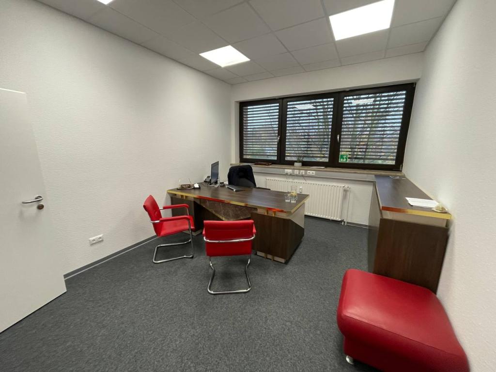 Büroraum 2 OG