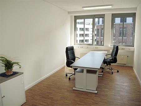 z. B. Büroraum 4 im 5. OG, MB A