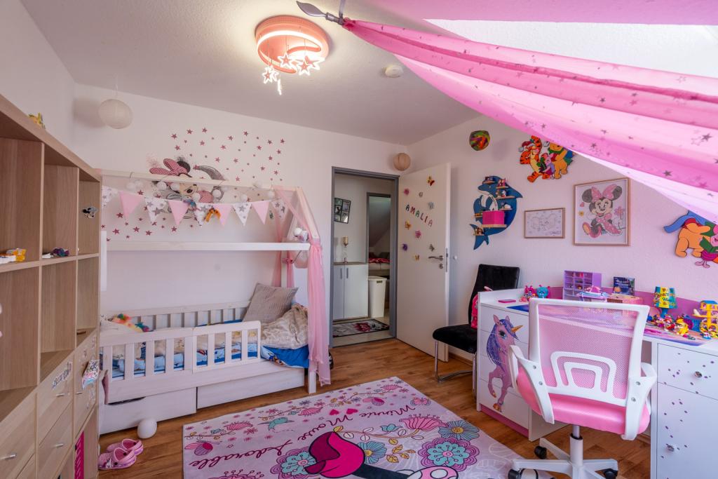 Kinderzimmer, Hobbyzimmer, Gästezimmer