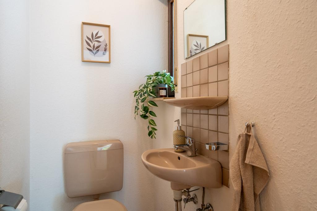 Gäste-WC im Erdgeschoss