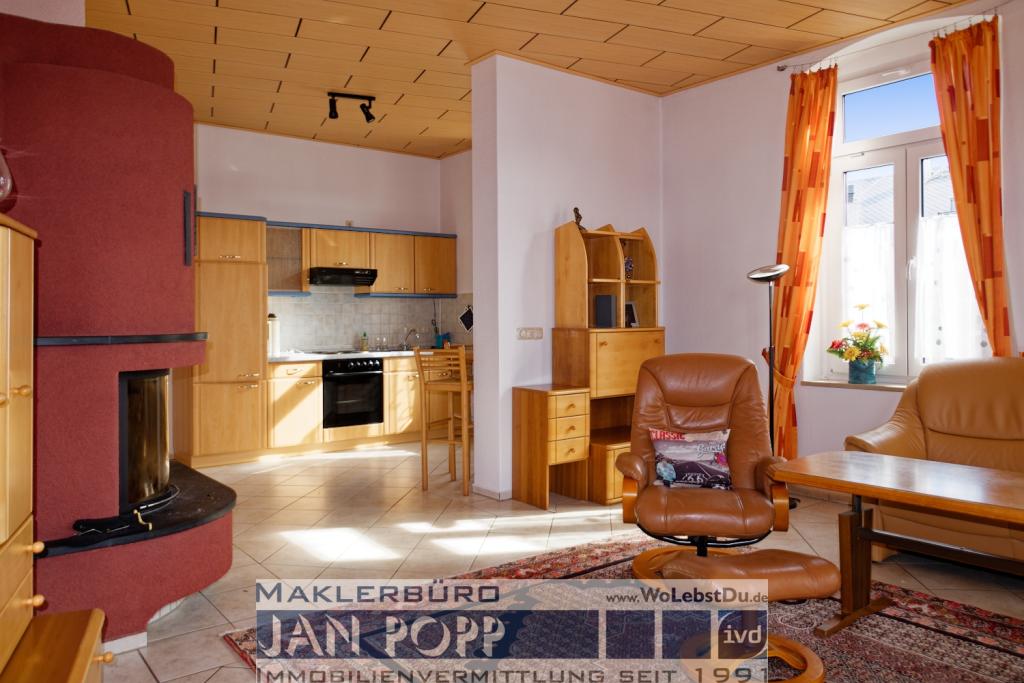 Möblierte Maisonettewohnung mit Kamin und Fußbodenheizung - Photo 1
