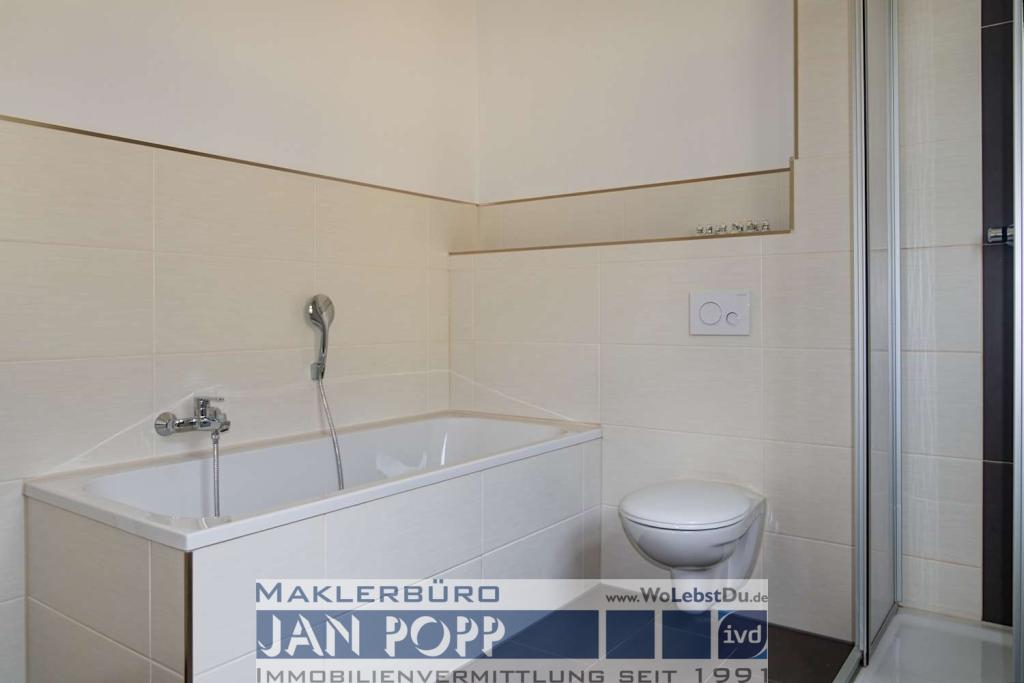 Wohnen in ruhiger Zentrumsnähe mit PKW-Stellplatz - Balkon geplant - Photo 4
